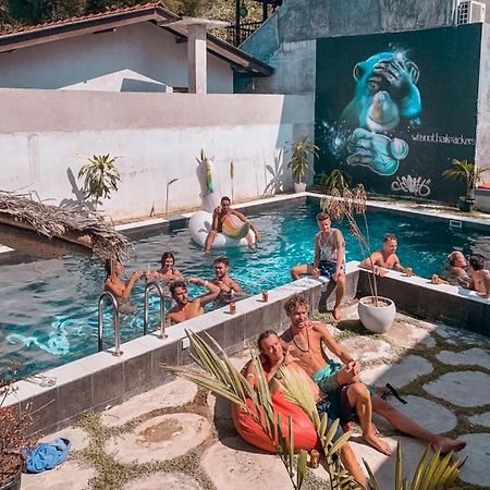 Хостел Why Not Backpackers Мирисса Экстерьер фото